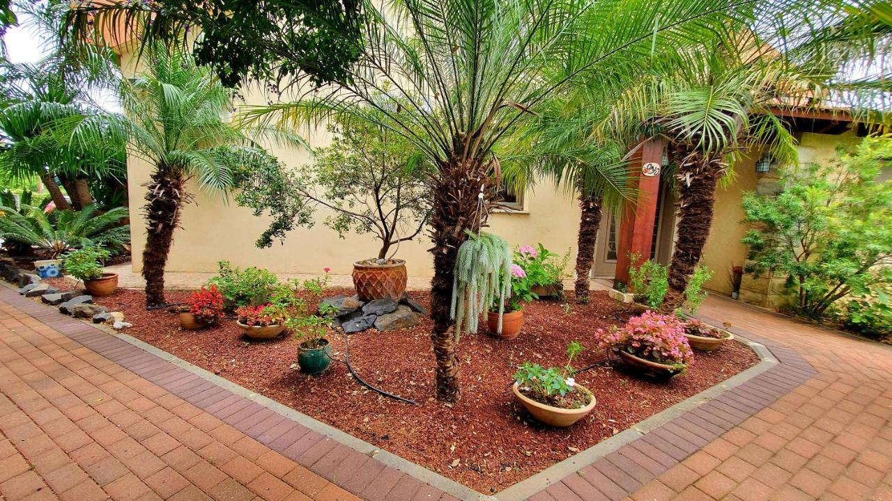 Huge & Private Villa In Kibbutz Дафна Екстериор снимка